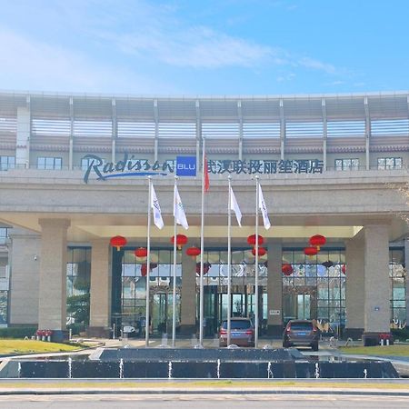 Radisson Blu Hotel Wuhan Etd Zone Eksteriør bilde