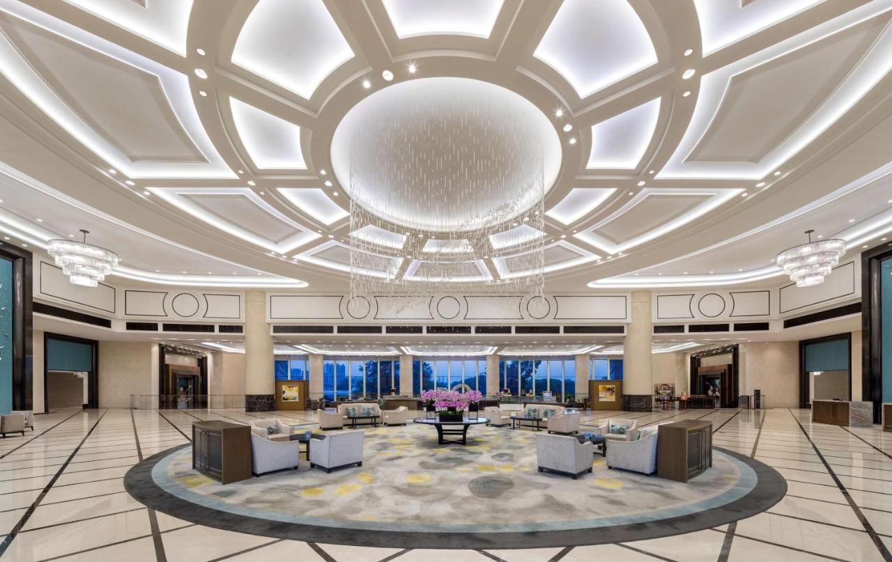 Radisson Blu Hotel Wuhan Etd Zone Eksteriør bilde
