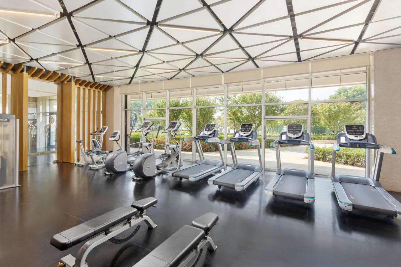 Radisson Blu Hotel Wuhan Etd Zone Eksteriør bilde
