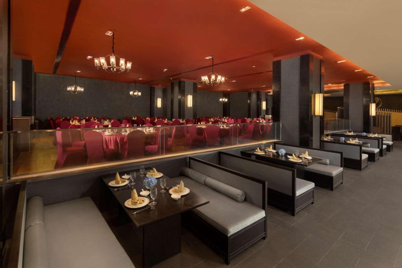 Radisson Blu Hotel Wuhan Etd Zone Eksteriør bilde