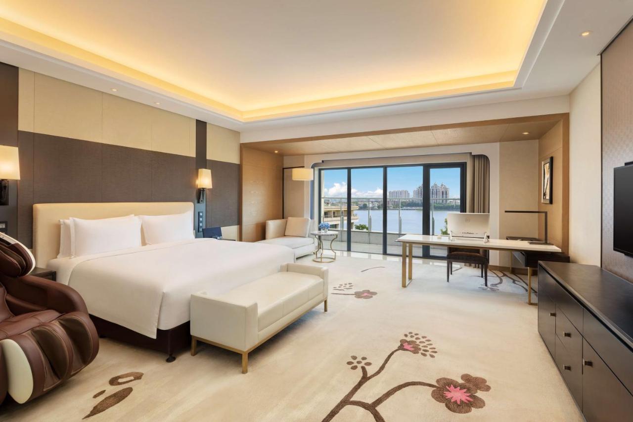 Radisson Blu Hotel Wuhan Etd Zone Eksteriør bilde