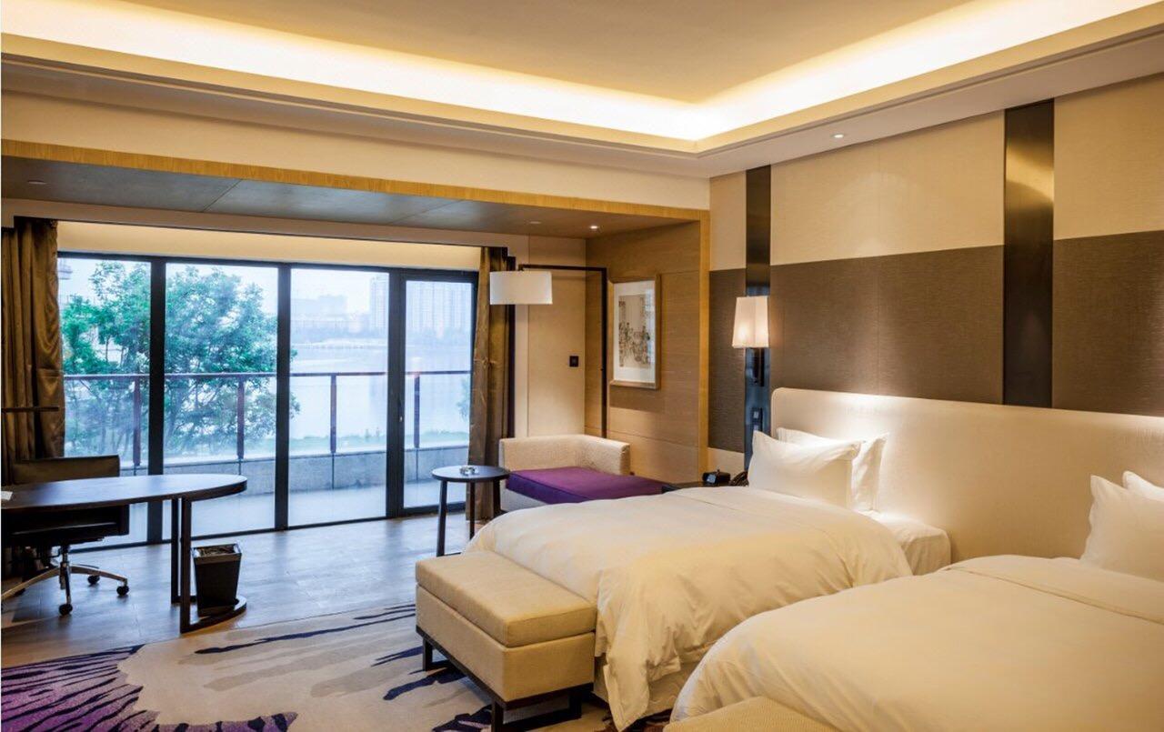 Radisson Blu Hotel Wuhan Etd Zone Eksteriør bilde